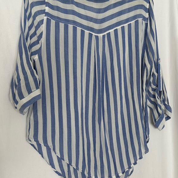 Rayon white and blue stripped long sleeve button up blouse - Picture 4 of 4